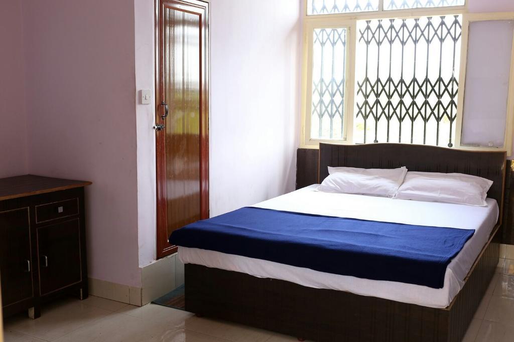 Viva Guest House Панаджи Екстериор снимка
